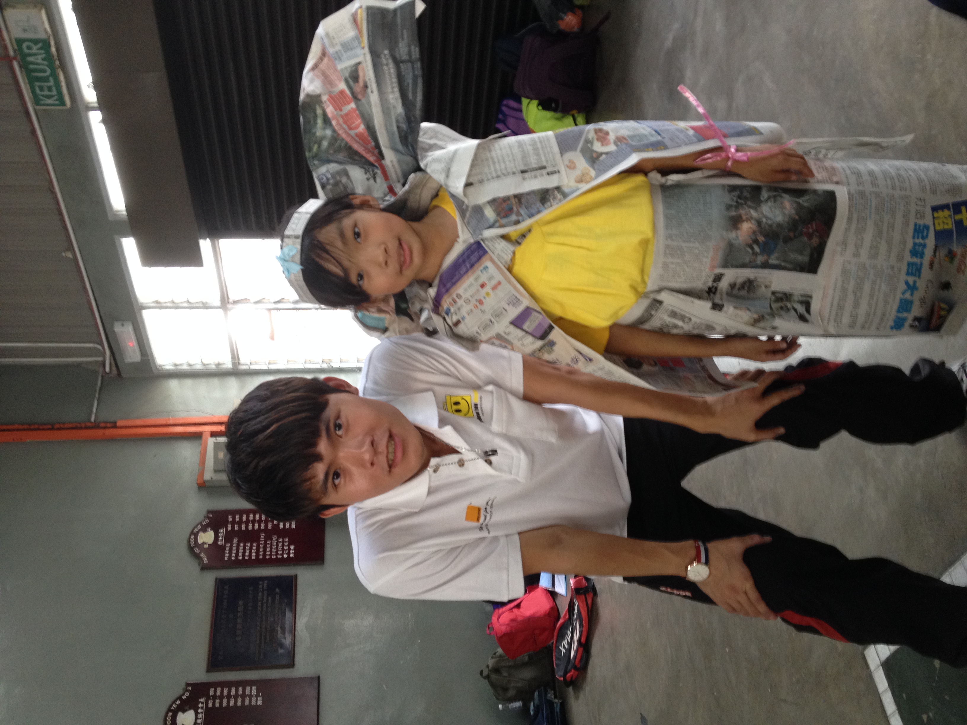 Yellow Bin recycle clothes drive at SJK(C) Foon Yew 3 school, Johor Bahru